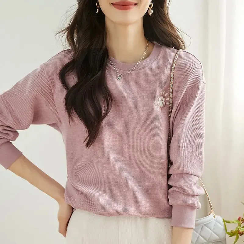 Autumn New Solid Color Embroidered Sweatshirts Women Classic Long Sleeve O-collar All-match Loose Fashion Comfortable Top 2022